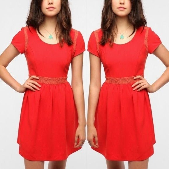 Anthropologie Dresses & Skirts - Anthropologie Pins & Needles Red Dress